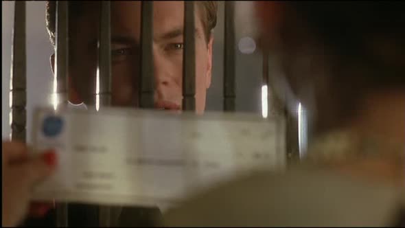 Náhled Chyť mě, když to dokážeš (2002, DVDrip, CZ-dub, Leonardo DiCaprio).avi (3)