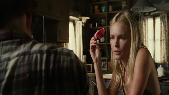 Náhled Strašáci-CZ-dabing---Thriller,-USA,-2011-(nejlepsi-filmy.mypage.cz).avi (2)