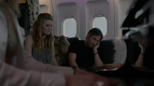 Náhled Californication.s6x06.V.oblacich.cz.avi (10)