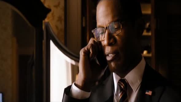 Náhled White.House.Down.2013.DVDRip.XviD.CZ.avi (1)