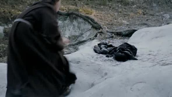 Náhled Černá smrt-novinky-historický- drama- horor-mystický-super film dvd-rip-cz avi 2010 cz.avi (4)