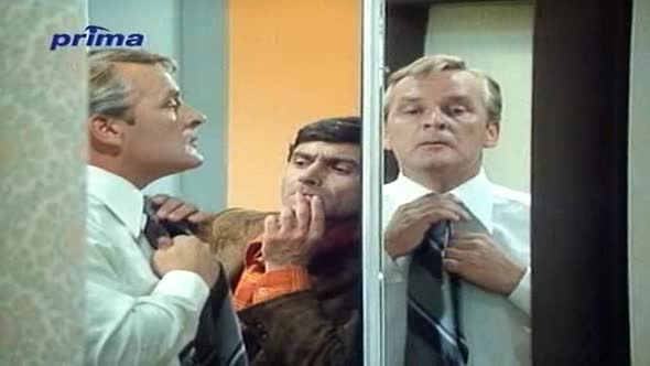 Náhled 30 pripadu majora Zemana - 16 - Dáma s erbem(1959).avi (4)