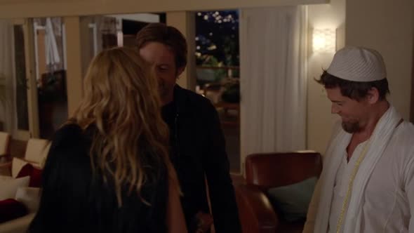 Náhled Californication.s6x09.Sileni psi a anglicani.cz.avi (3)