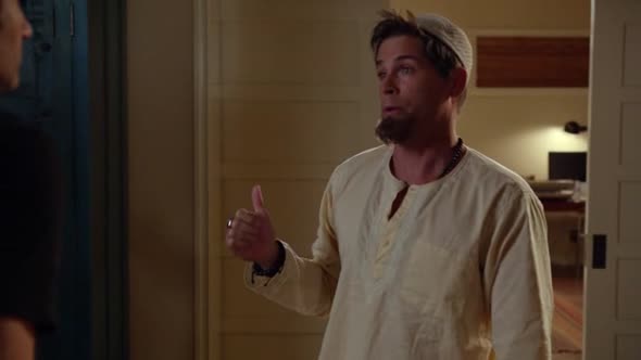 Náhled Californication.s6x09.Sileni psi a anglicani.cz.avi (10)