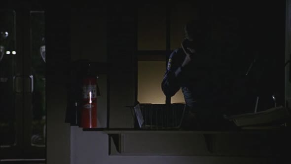 Náhled Jeepers Creepers DVDRip.CZ.avi (9)