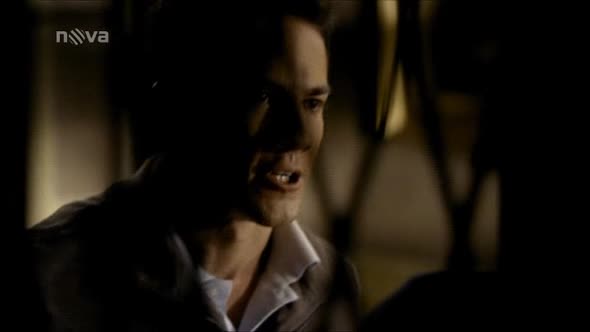 Náhled Upíří-deníky-(The-Vampire-Diaries)---S02E05---Kdo-s-koho-(CZ-dabing).avi (5)