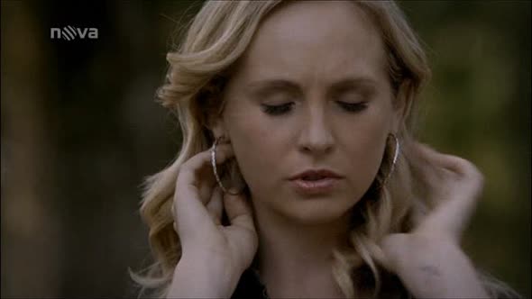 Náhled Upíří-deníky-(The-Vampire-Diaries)---S02E05---Kdo-s-koho-(CZ-dabing).avi (6)