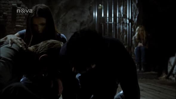 Náhled Upíří-deníky-(The-Vampire-Diaries)---S02E05---Kdo-s-koho-(CZ-dabing).avi (8)