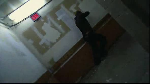 Náhled Crank_Zastav_se_a_neprezijes_1_2006_Dabing.avi (2)