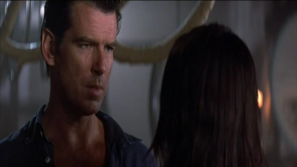 Náhled James Bond 19 - Zítřek nikdy neumírá (1997).avi (9)