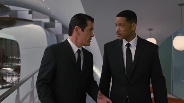 Náhled Men In Black 3 - Muzi v Cernem 3 - 2012 DVDRip cz dab.avi (9)
