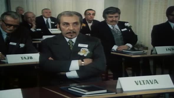 Náhled Jak utopit doktora Mráčka (1974).avi (4)