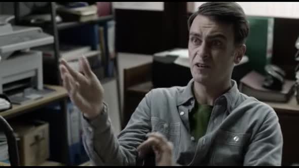 Náhled Zmetci-(Misfits)-s04e01 CZ.avi (6)
