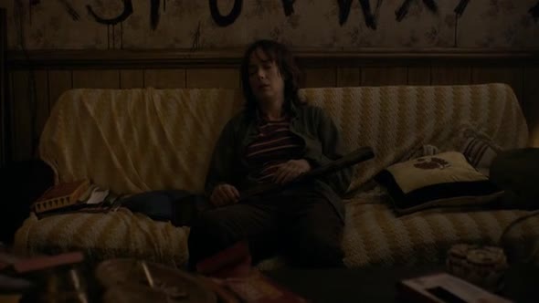 Náhled Stranger Things.S01E04.CZ titulky.WEBRip.avi (2)