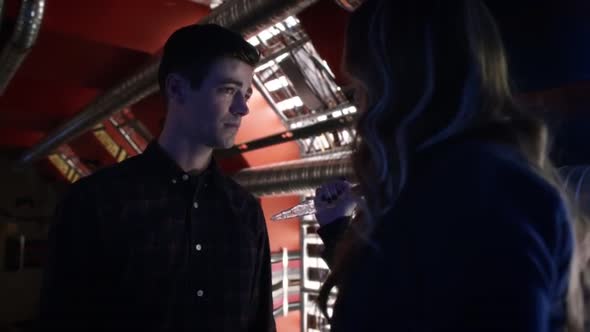 Náhled The_Flash_S03E07_CZ.avi (9)