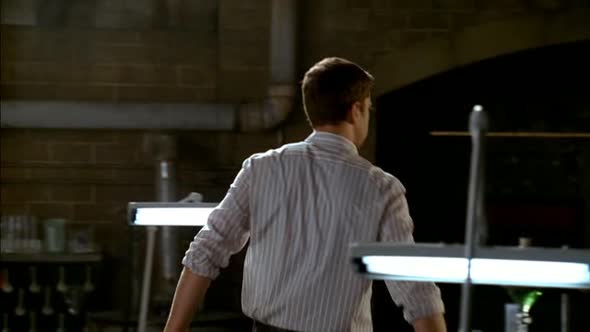Náhled Hranice nemožného (Fringe) 1x04 - Příchod (DVDRip CZ EN dabing).avi (5)