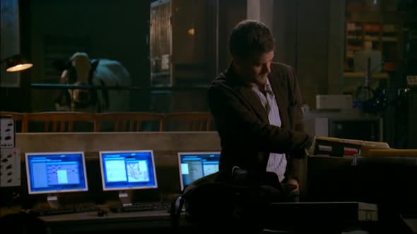 Náhled Hranice nemožného (Fringe) 1x04 - Příchod (DVDRip CZ EN dabing).avi (7)