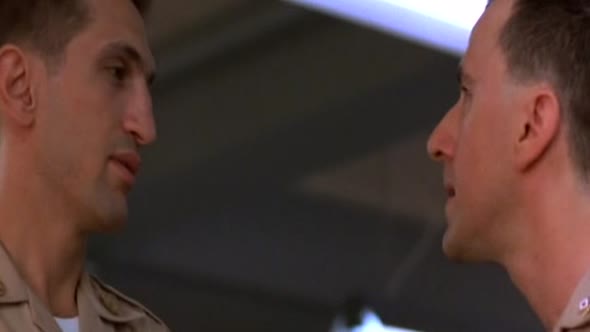 Náhled Dobre-rano-Vietname---Good-Morning-Vietnam-1987.avi (2)