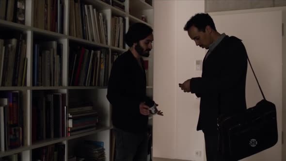 Náhled Homeland.S05E11.HDTV.x264-KILLERS.mp4 (6)