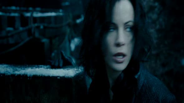 Náhled Underworld Evolution CZ.2006*Tanya*HD.avi (3)