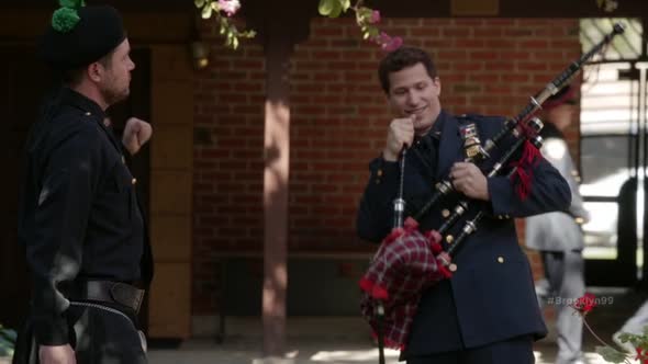 Náhled Brooklyn.Nine-Nine.S03E02.HDTV.x264-FLEET.mp4 (7)