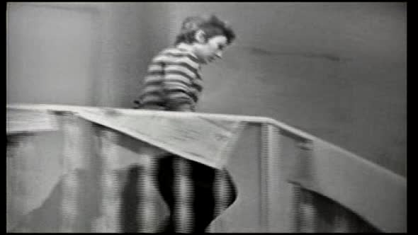 Náhled Taková normální rodinka 02 - Pred svatbou (1971).avi (6)