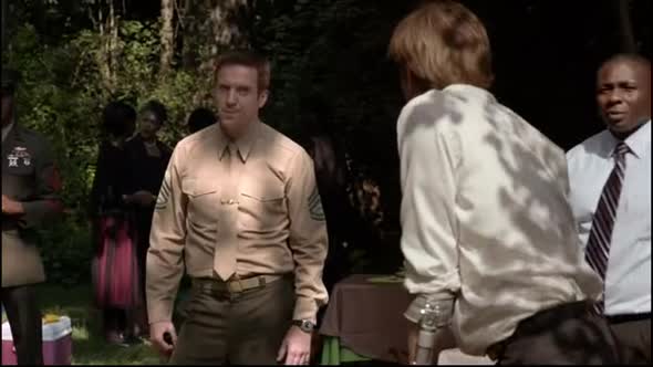 Náhled Ve jmenu vlasti - Homeland ( serial 2011 ) S01E06 CZ.avi (6)