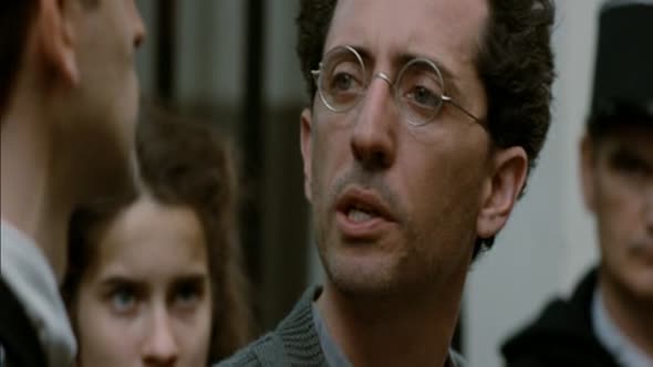 Náhled Odsun - Zatah.2010 - Jean Reno.(cz dabing).avi (4)