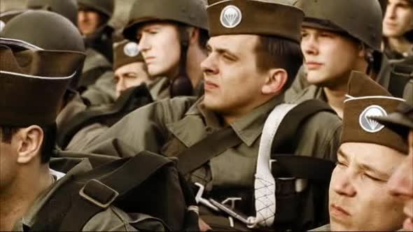 Náhled Bratrstvo neohrozenych DVDRIP E01 CZDAB.avi (4)