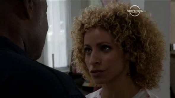 Náhled Hawaii 5-0 S04E22 -Rodina na prvním místě CZ dabing.avi (3)
