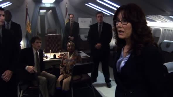 Náhled Battlestar Galactica CZ - 01x13 - Posledn zblesk Kobolu, st 2..avi (4)