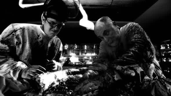 Náhled Kriminalka Las Vegas 05x25.Grave.Danger.Part.II DVDRIP CZ.avi (9)