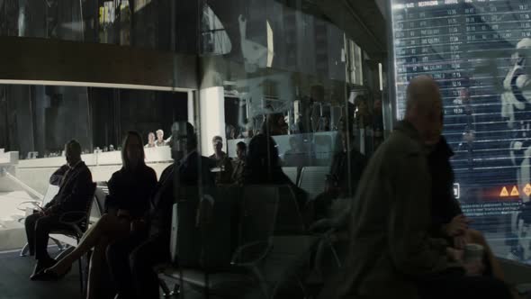 Náhled Total.Recall.2012.Theatrical.Cut.1080p.BluRay.CZ.mkv (1)
