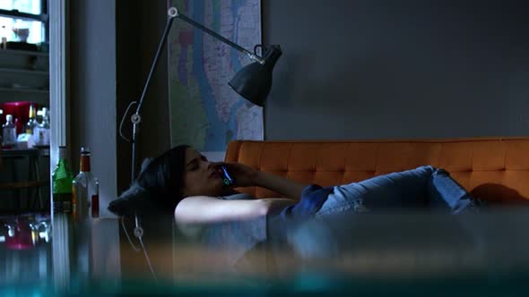 Náhled Jessica Jones S01E01 EN dabing by Adamek.avi (7)
