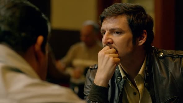 Náhled Narcos.S02E07.WEB.X264-DEFLATE.mkv (2)
