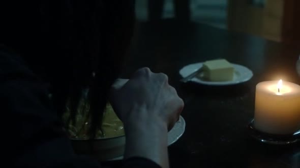 Náhled Gotham.S03E03.CZ titulky.HDTV.avi (1)