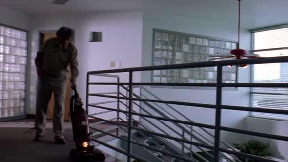 Náhled Breaking.Bad.S02E10.DVDRip.XviD-TRONDi.avi (9)