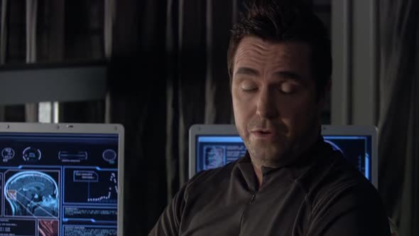 Náhled Stargate Atlantis - S02E18 - Michael CZ.avi (4)
