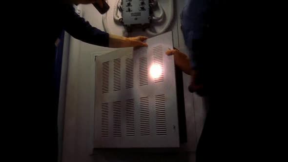 Náhled Námořní vyšetřovací služba - NCIS - S01E04 CZDAB.avi (10)
