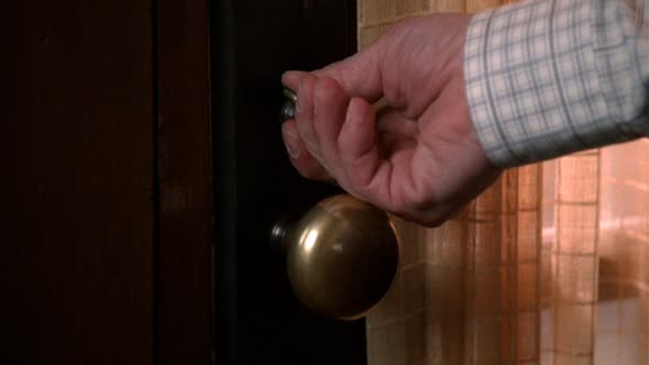 Náhled Zoufalé manželky - Desperate Housewives S04E17 DVDrip CZDAB.avi (5)