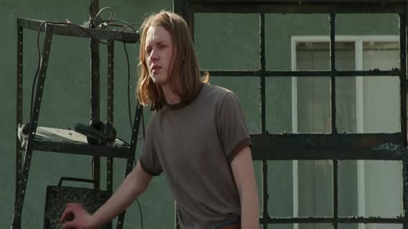 Náhled The.Nice.Guys.2016.BRRip.XviD.AC3.avi (3)