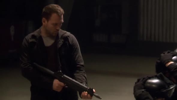 Náhled Battlestar Galactica CZ - 04x14 - Krev na vahach.avi (9)