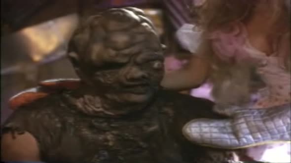 Náhled Toxický mstitel 2 (1989) CZ dabing Komedie Horor Akční Dobrodružný.avi (3)