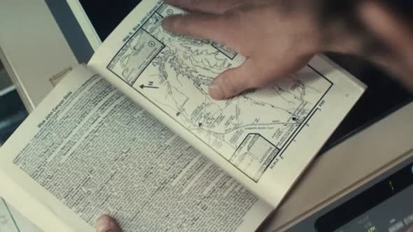 Náhled 127 hodin 127 Hours (2010) - CZdub.avi (5)