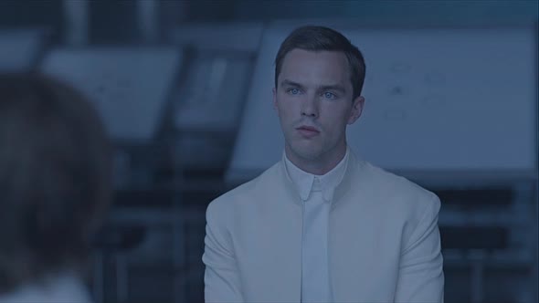 Náhled Jako Ty - Equals (2016) Cz Dabing !!! - Moviestyl.avi (3)