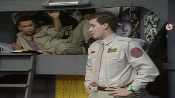 Náhled Červený trpaslík - Red dwarf S01E04 DVDrip CZDAB.avi (3)