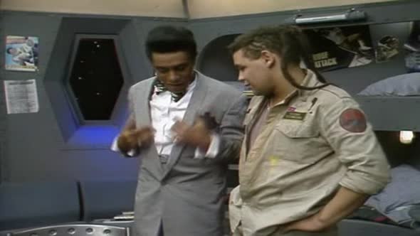 Náhled Červený trpaslík - Red dwarf S01E04 DVDrip CZDAB.avi (5)