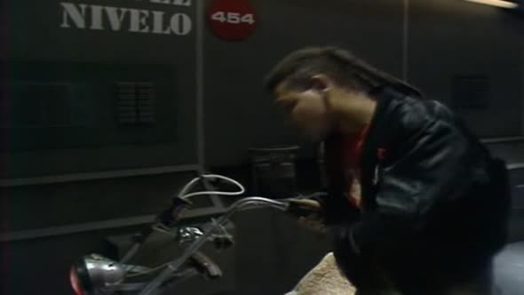 Náhled Červený trpaslík - Red dwarf S01E04 DVDrip CZDAB.avi (10)
