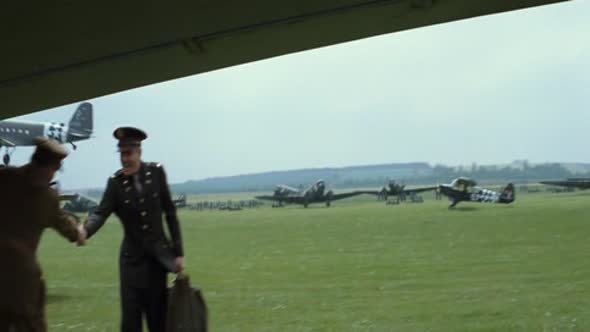 Náhled Pamatkari-Monuments.Men.2014.2014.BDRip.XviD.CZ.avi (1)