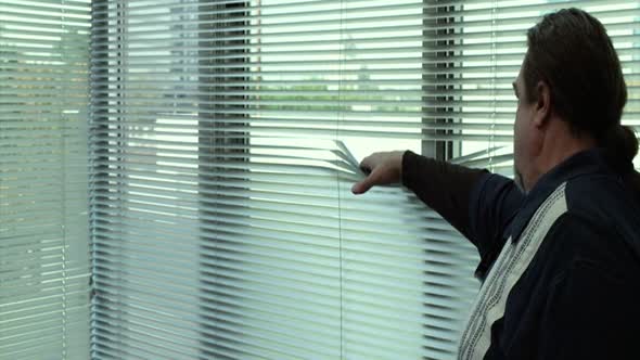 Náhled Flight.2012.BRRip.XviD.CZ.avi (3)